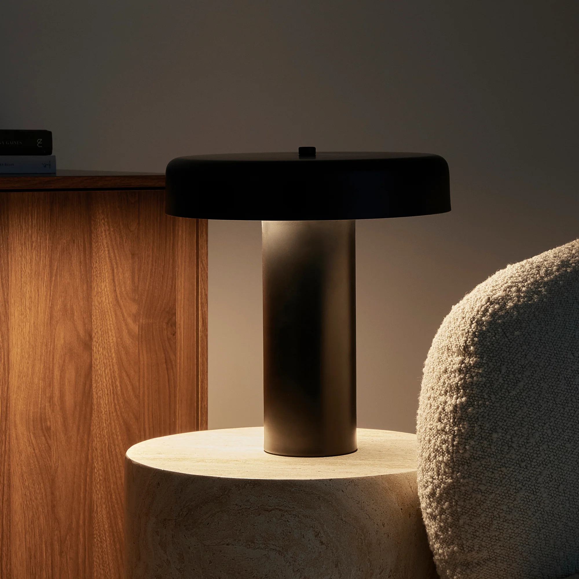 Eclipse Table Lamp Black - Image 5