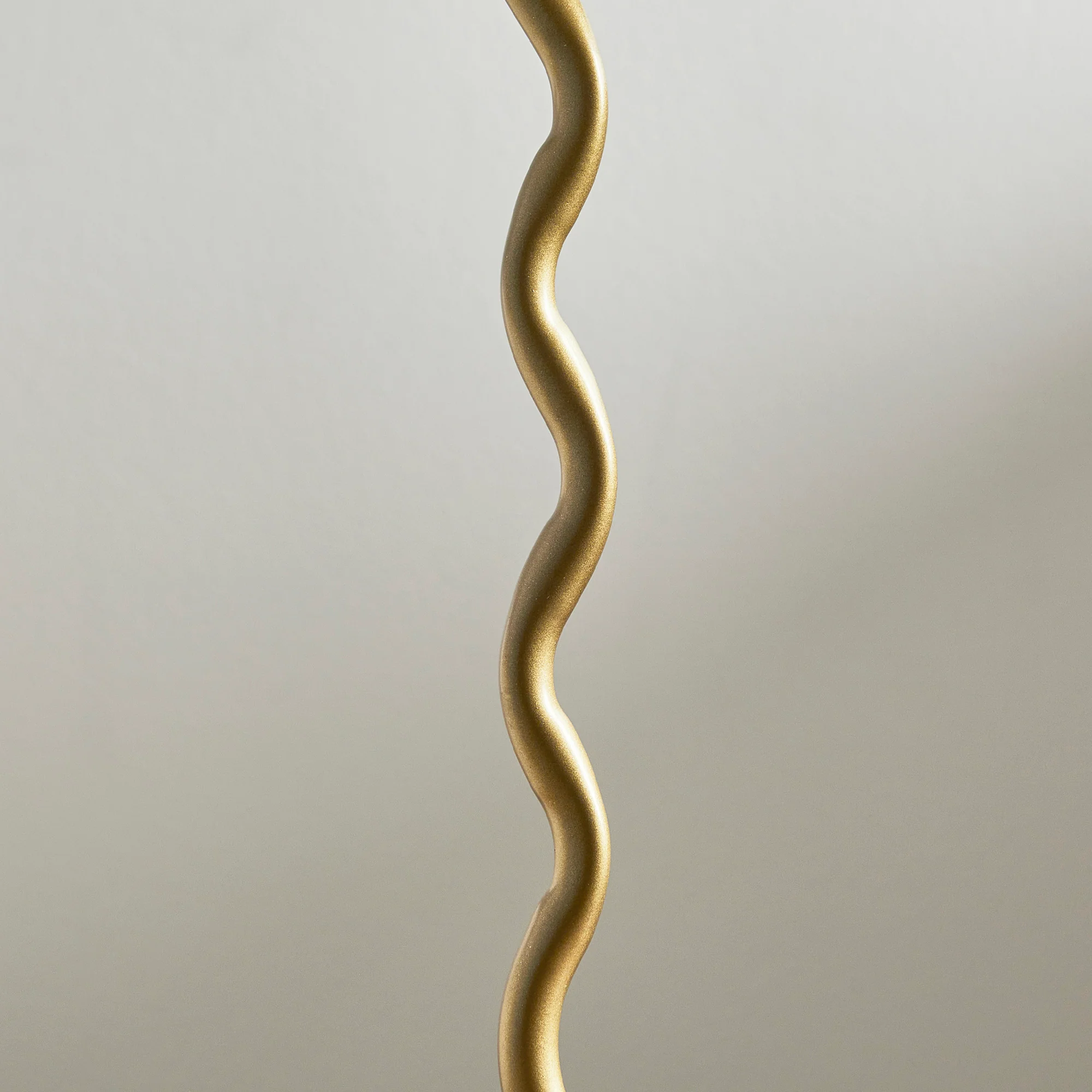 Lulu Squiggle Table Lamp Gold - Image 6